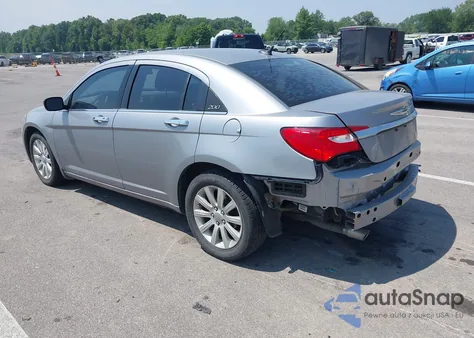 2013 Chrysler 200 Limited из США, поврежденный, VIN 1C3CCBCGXDN602328